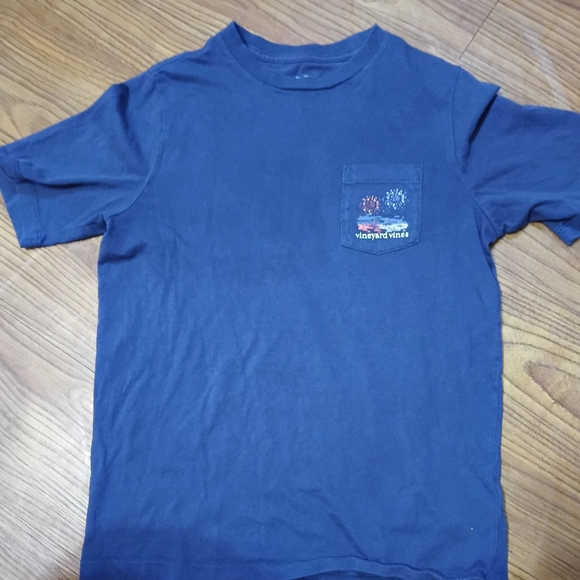 Vineyard Vines Other - Vineyard Vines Navy Tee with Pocket